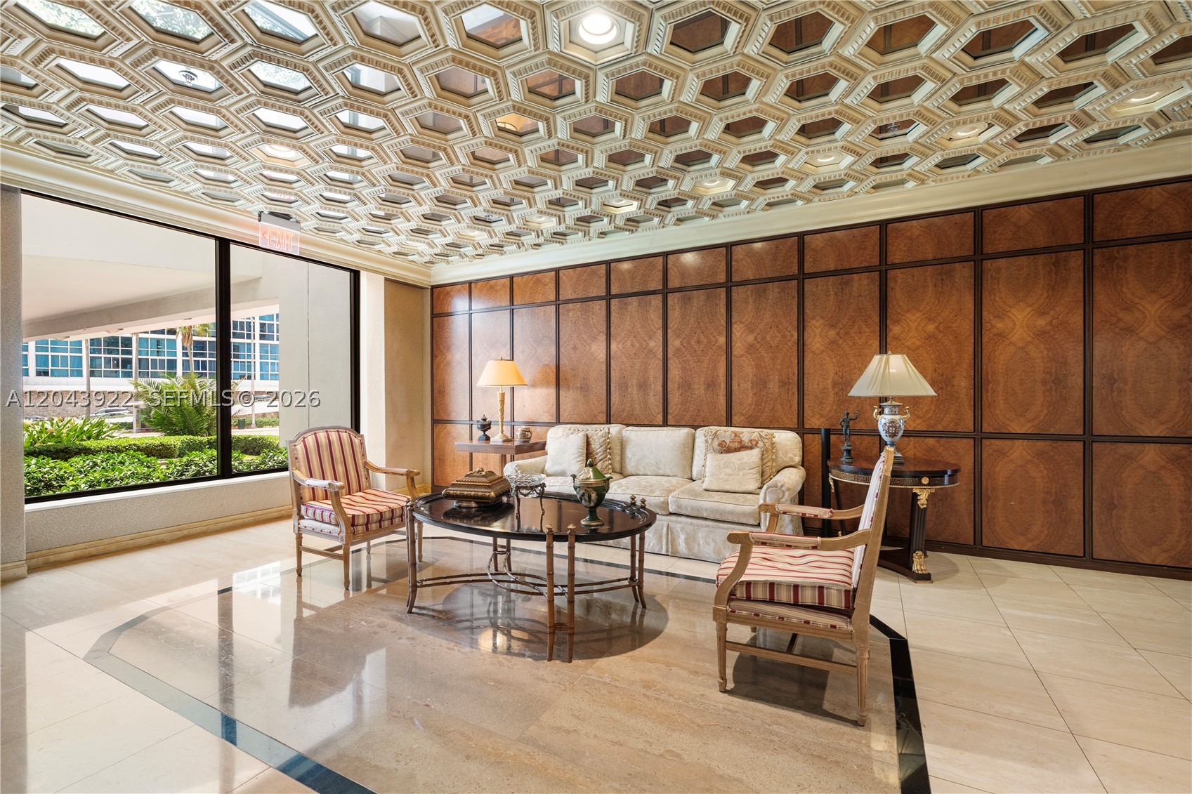 TOWERHOUSE CONDO - Residential