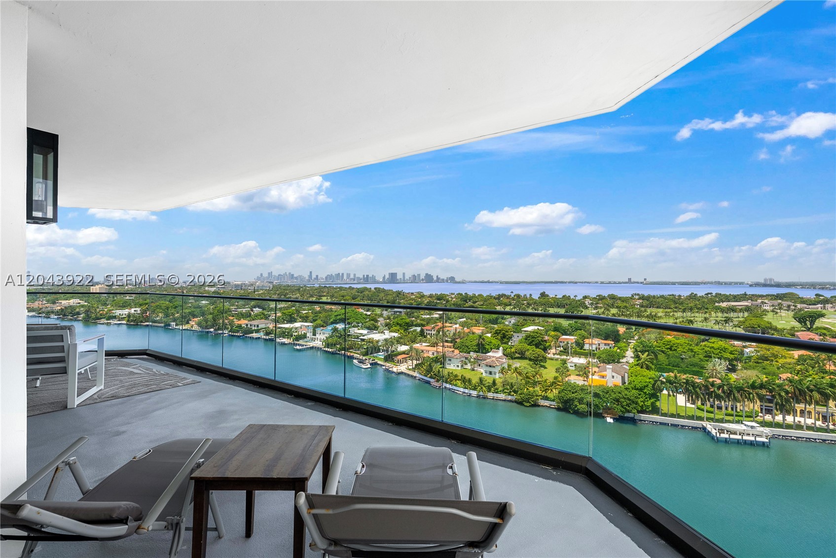 TOWERHOUSE CONDO - Residential