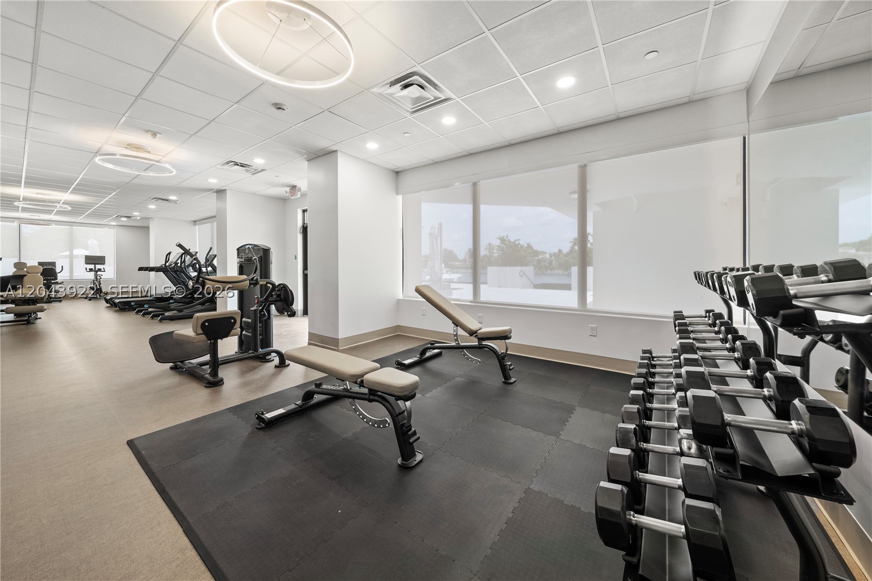 TOWERHOUSE CONDO - Residential