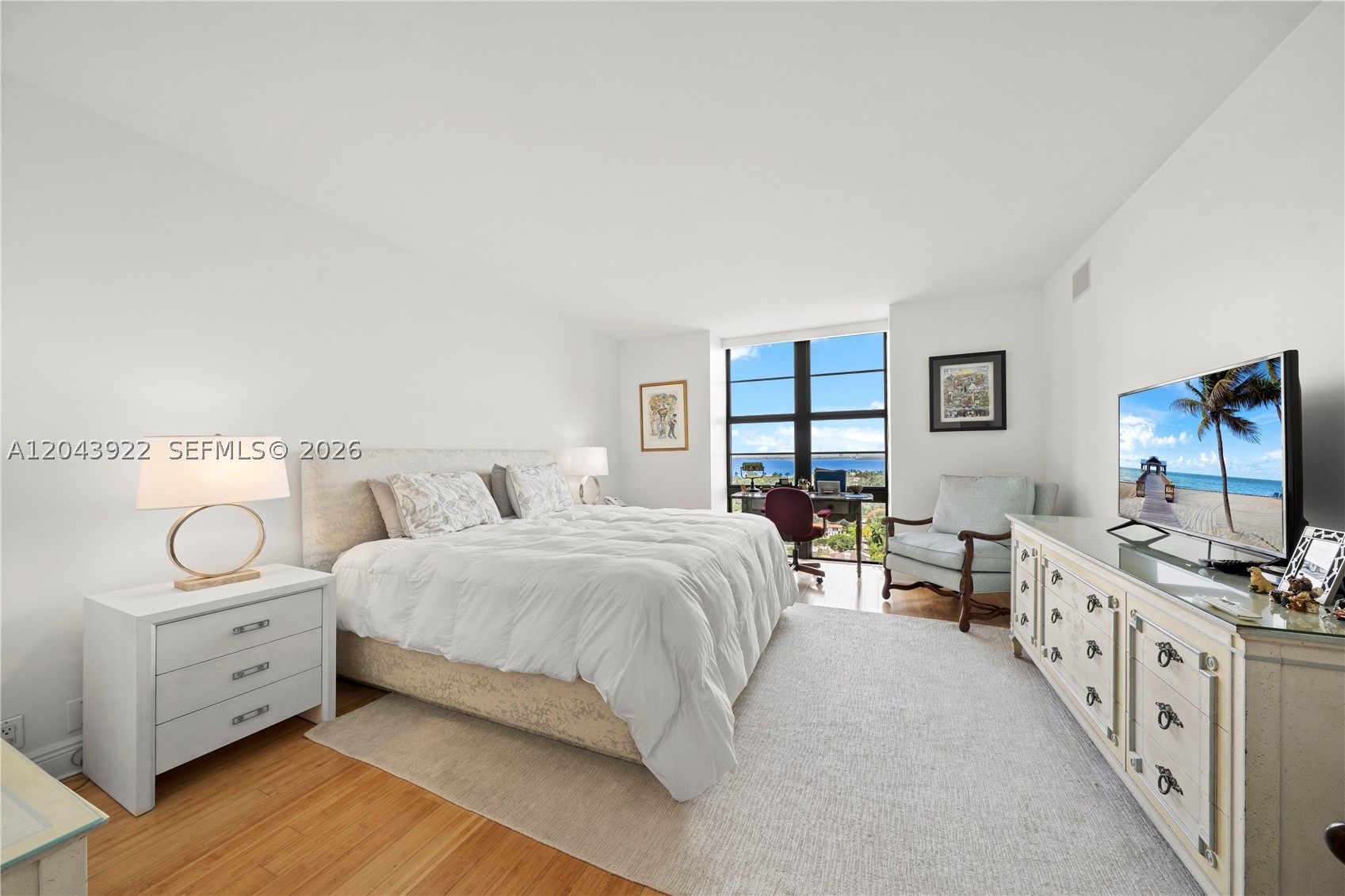 TOWERHOUSE CONDO - Residential