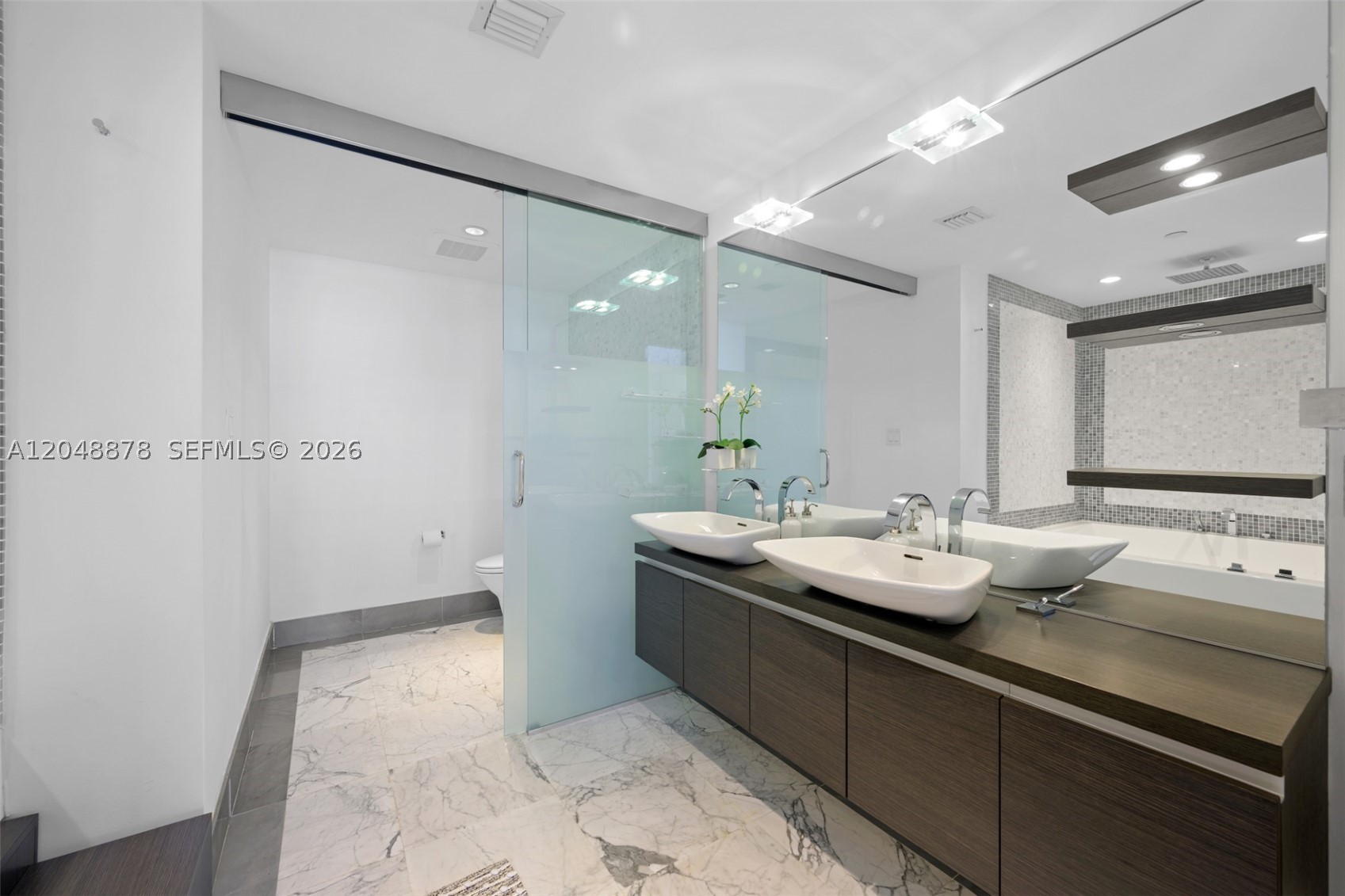 EPIC WEST CONDO - Residential Lease