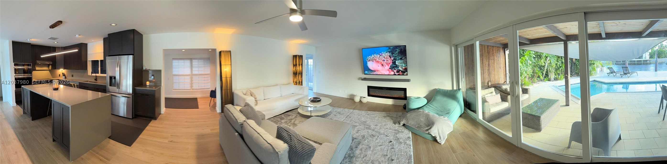 CORAL POINT - Residential