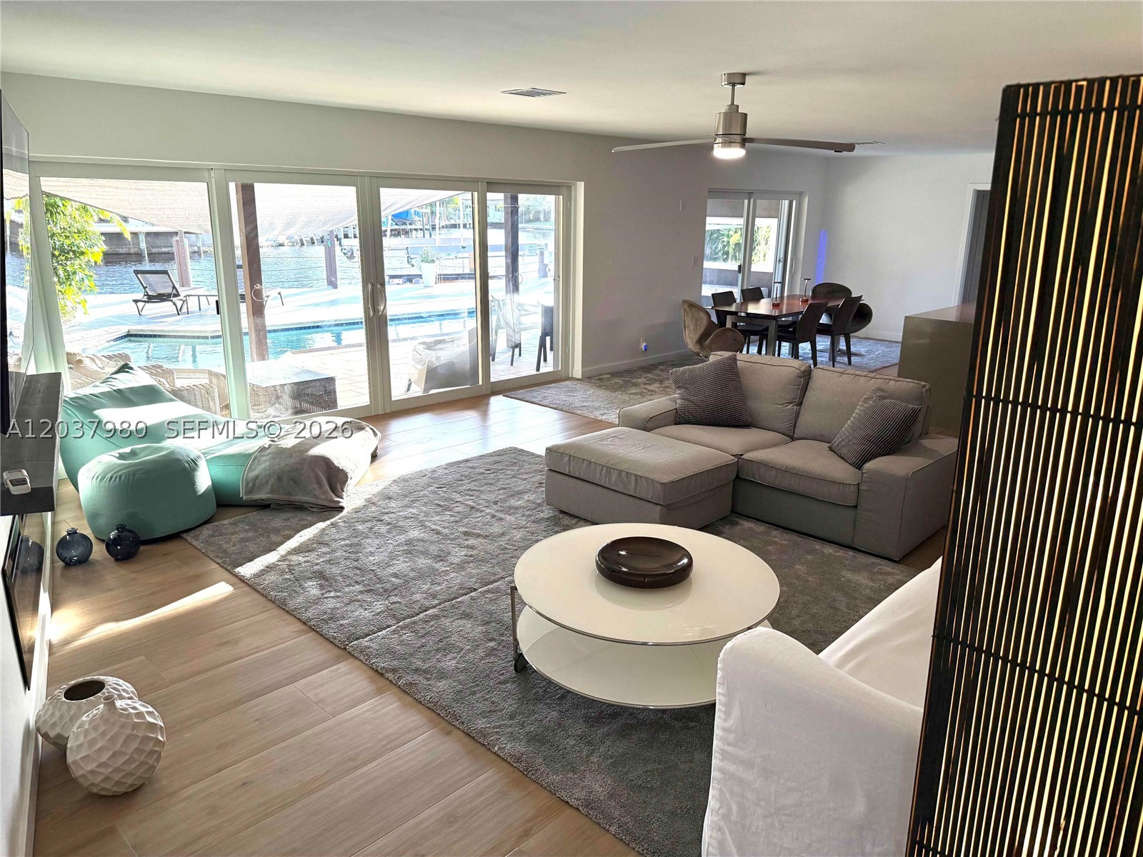 CORAL POINT - Residential