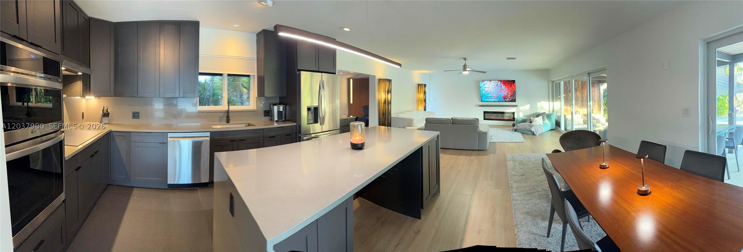 CORAL POINT - Residential