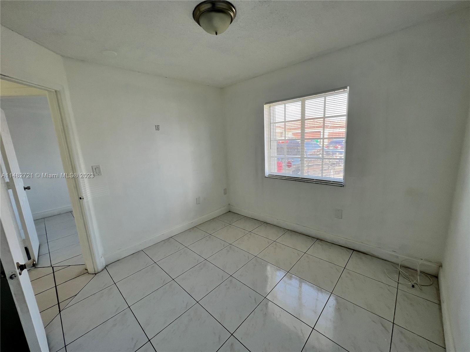 ARISTOTLE SUB PH III - Residential Lease