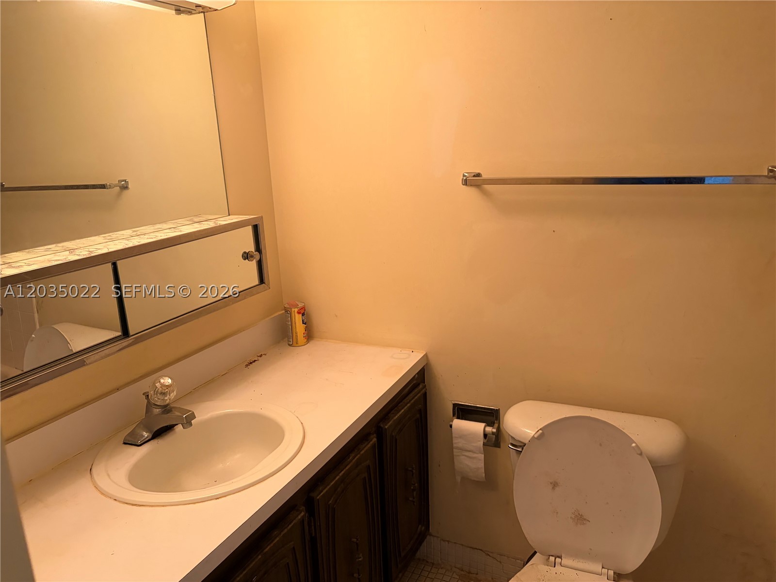 NORTHGATE TOWNHOUSE CONDO - Residential