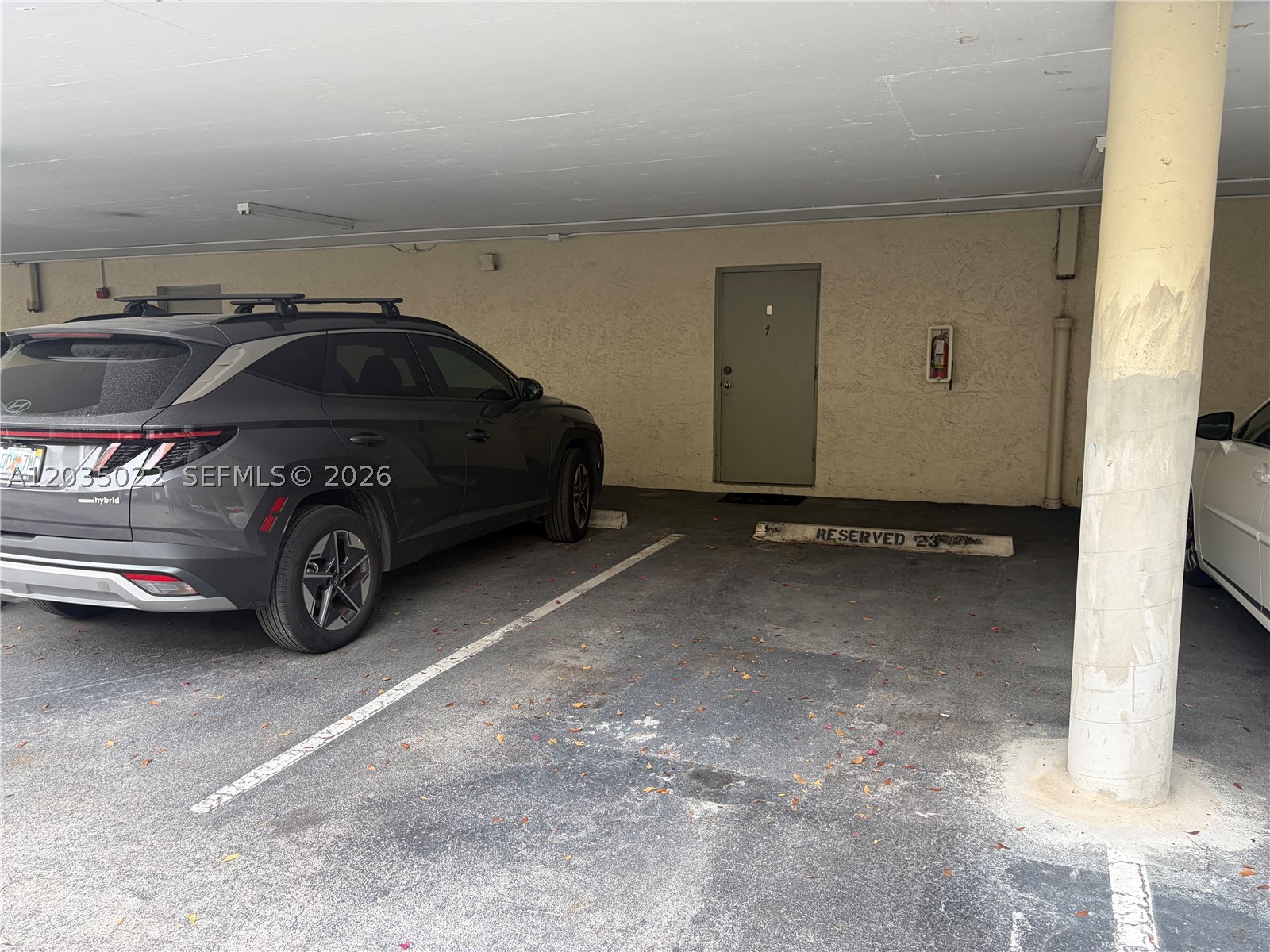 NORTHGATE TOWNHOUSE CONDO - Residential