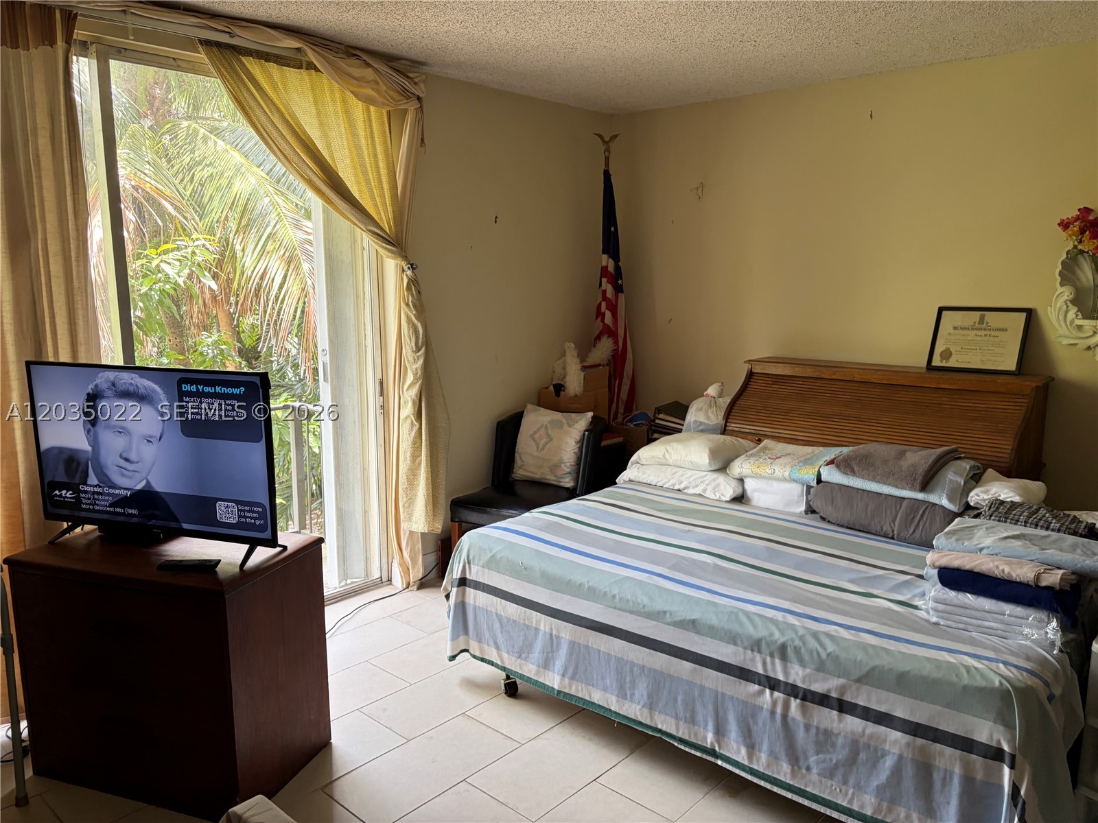 NORTHGATE TOWNHOUSE CONDO - Residential