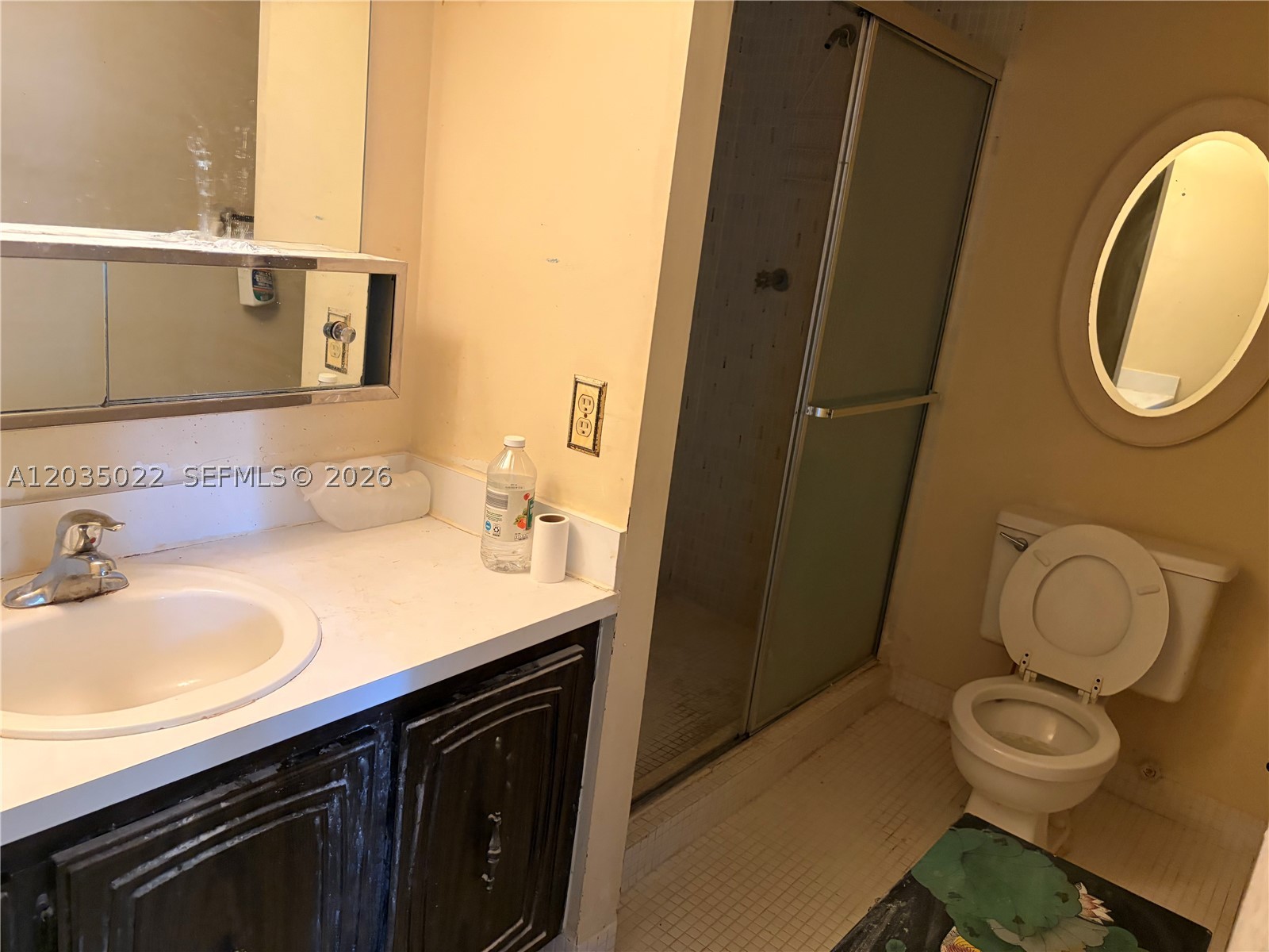 NORTHGATE TOWNHOUSE CONDO - Residential