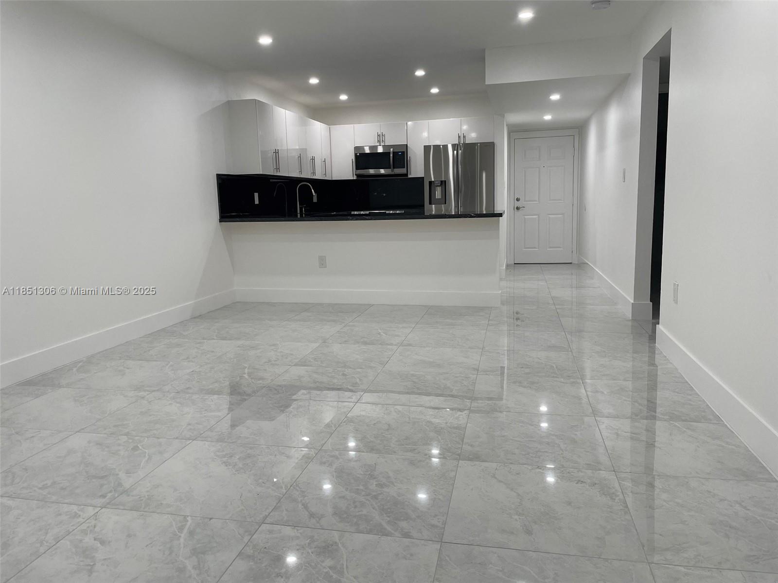 PALMETTO GARDENS CONDO - Residential Lease