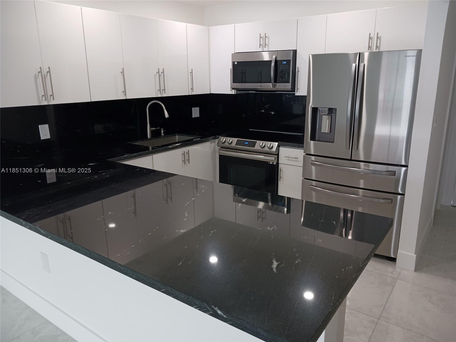 PALMETTO GARDENS CONDO - Residential Lease