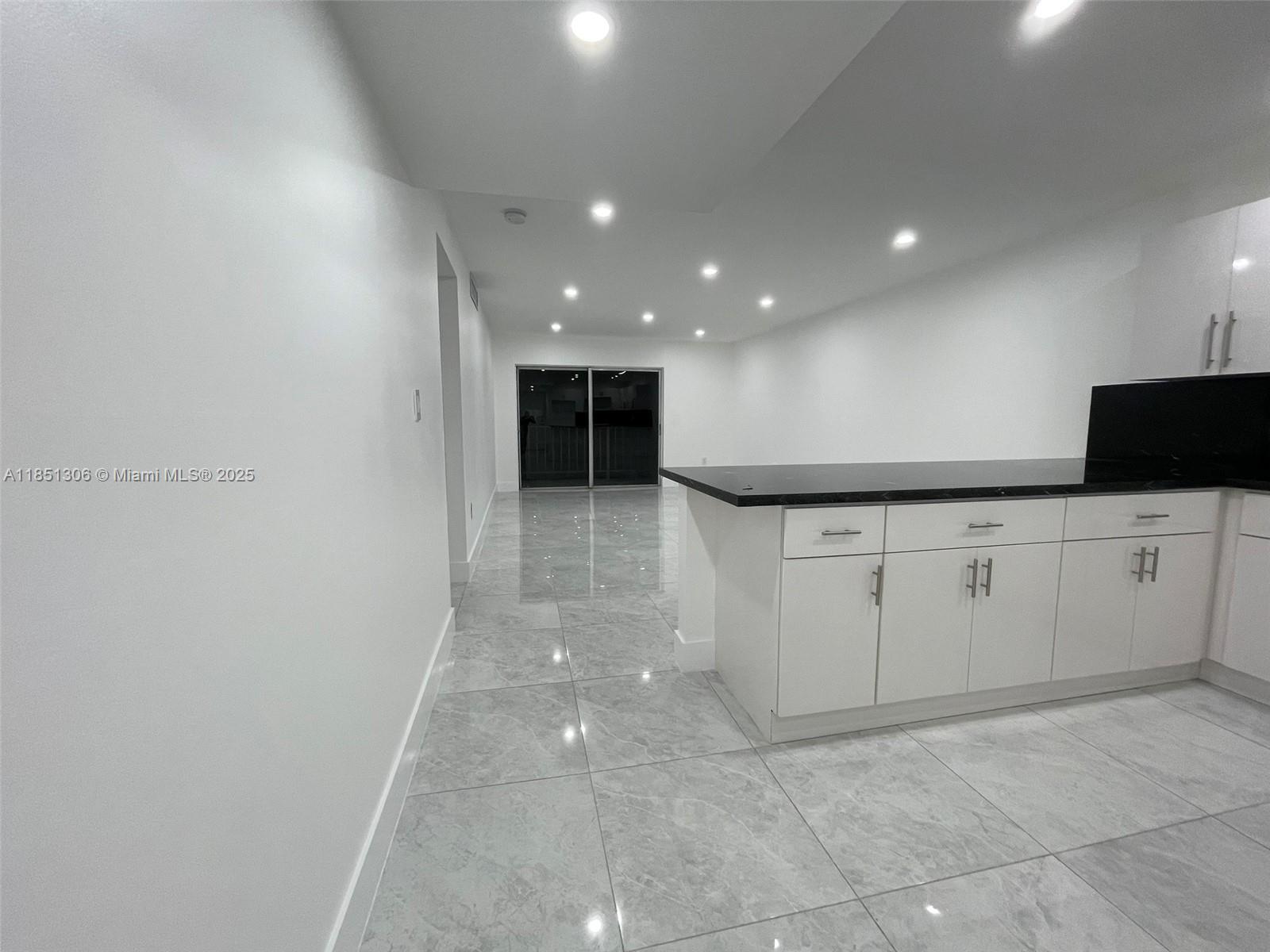 PALMETTO GARDENS CONDO - Residential Lease