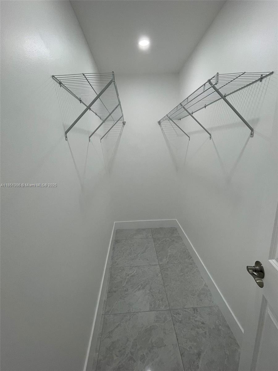 PALMETTO GARDENS CONDO - Residential Lease