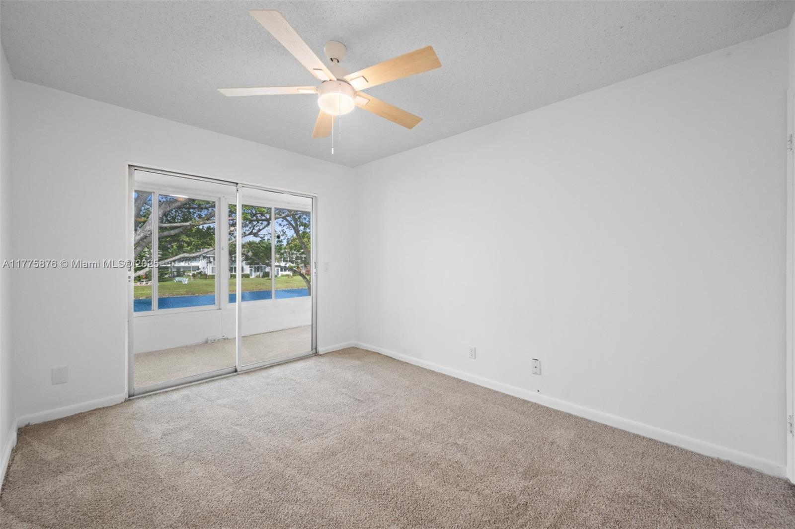 ISLEWOOD B CONDO - Residential