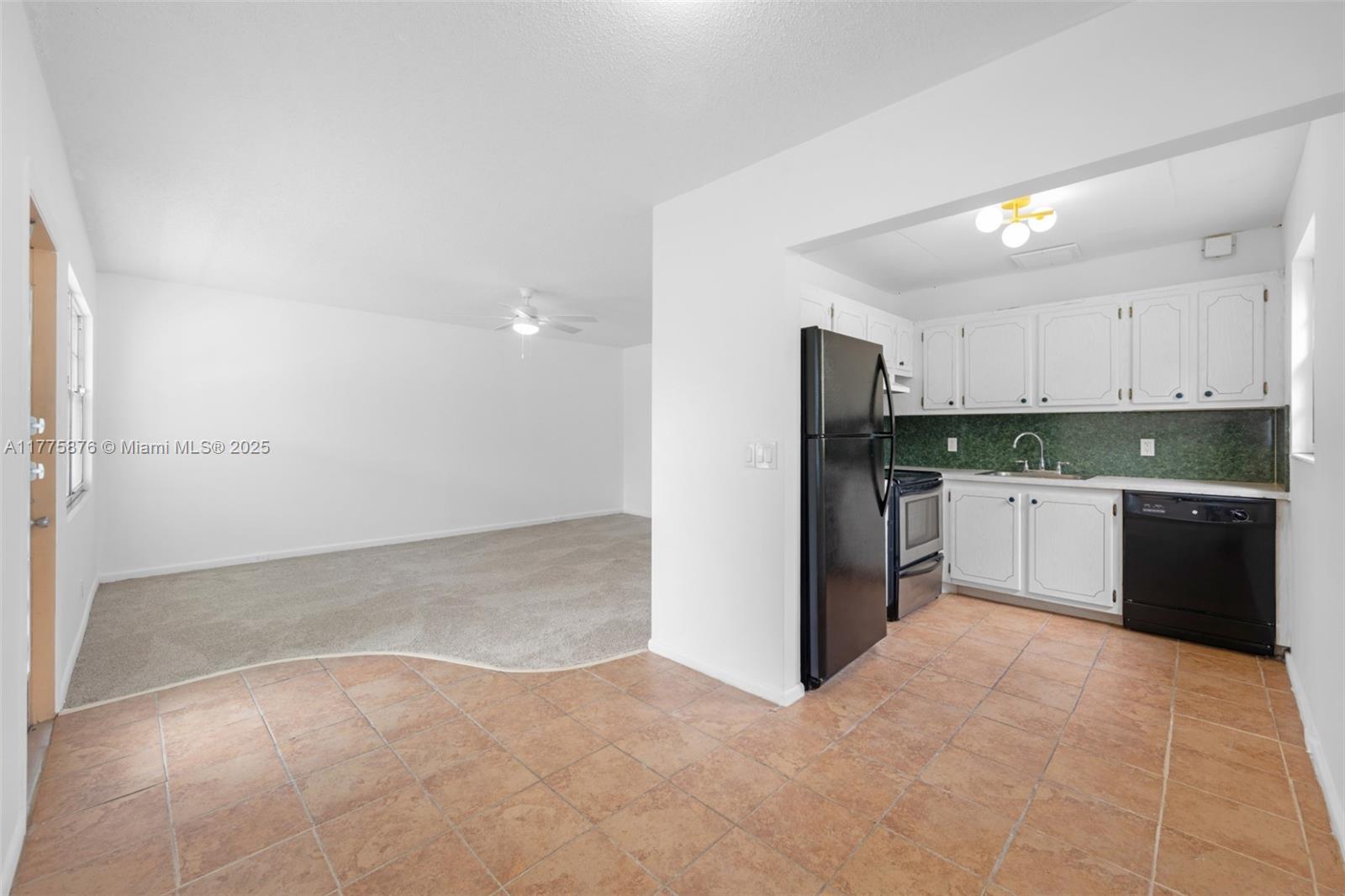 ISLEWOOD B CONDO - Residential