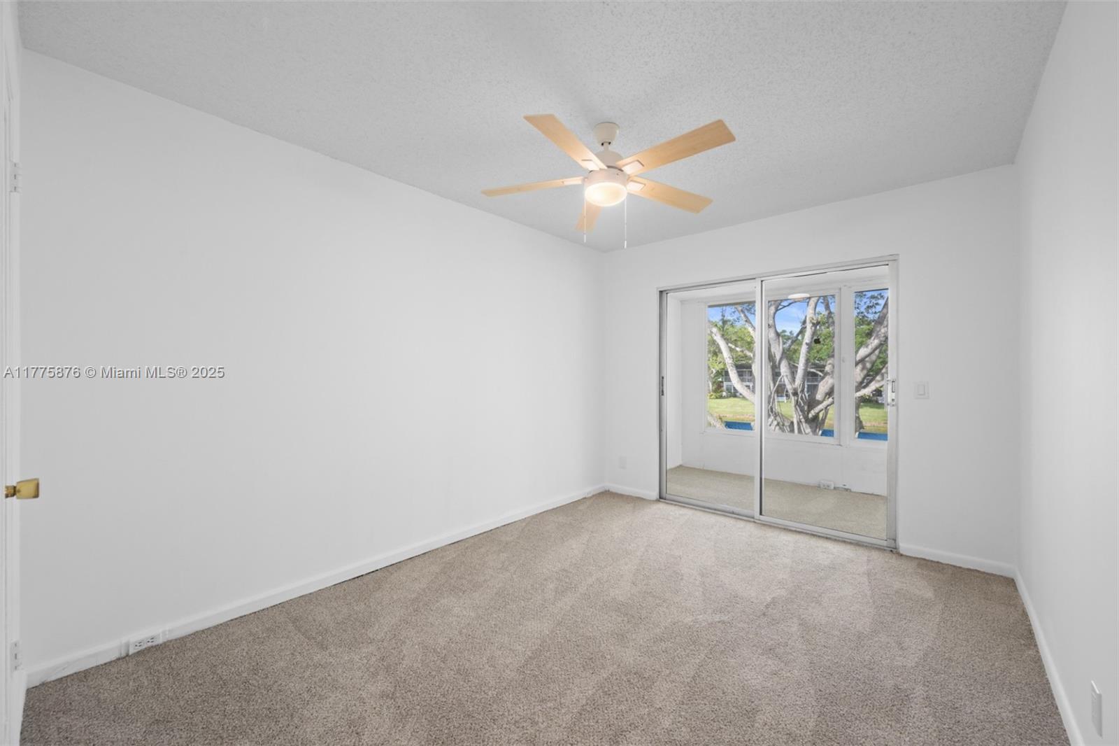 ISLEWOOD B CONDO - Residential