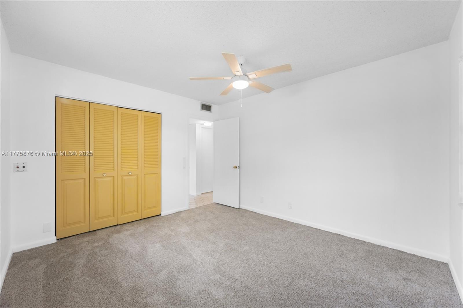 ISLEWOOD B CONDO - Residential