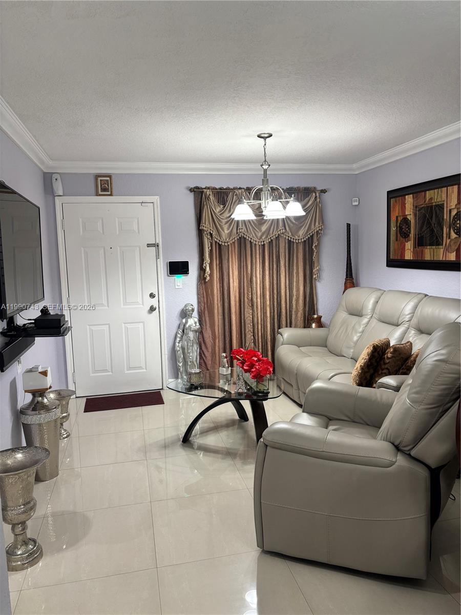 ALAMEDA JARDINS CONDO - Residential