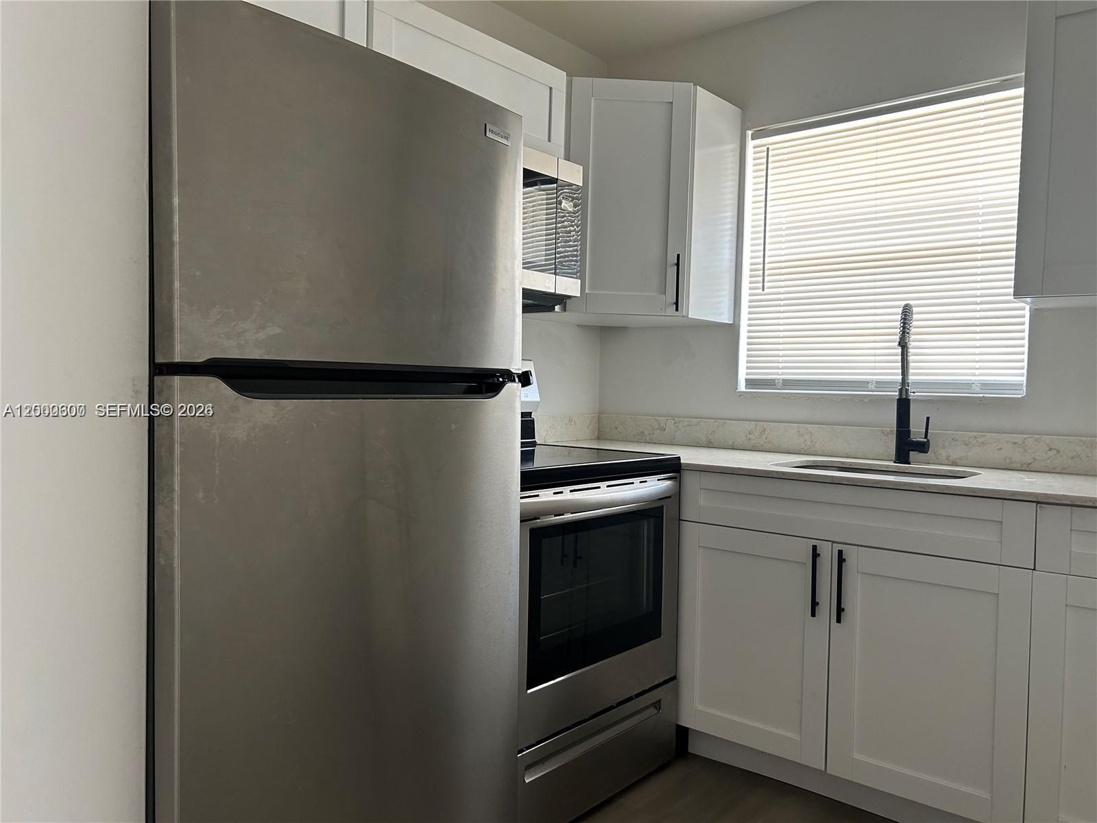 GOLDEN HEIGHTS - Residential Income