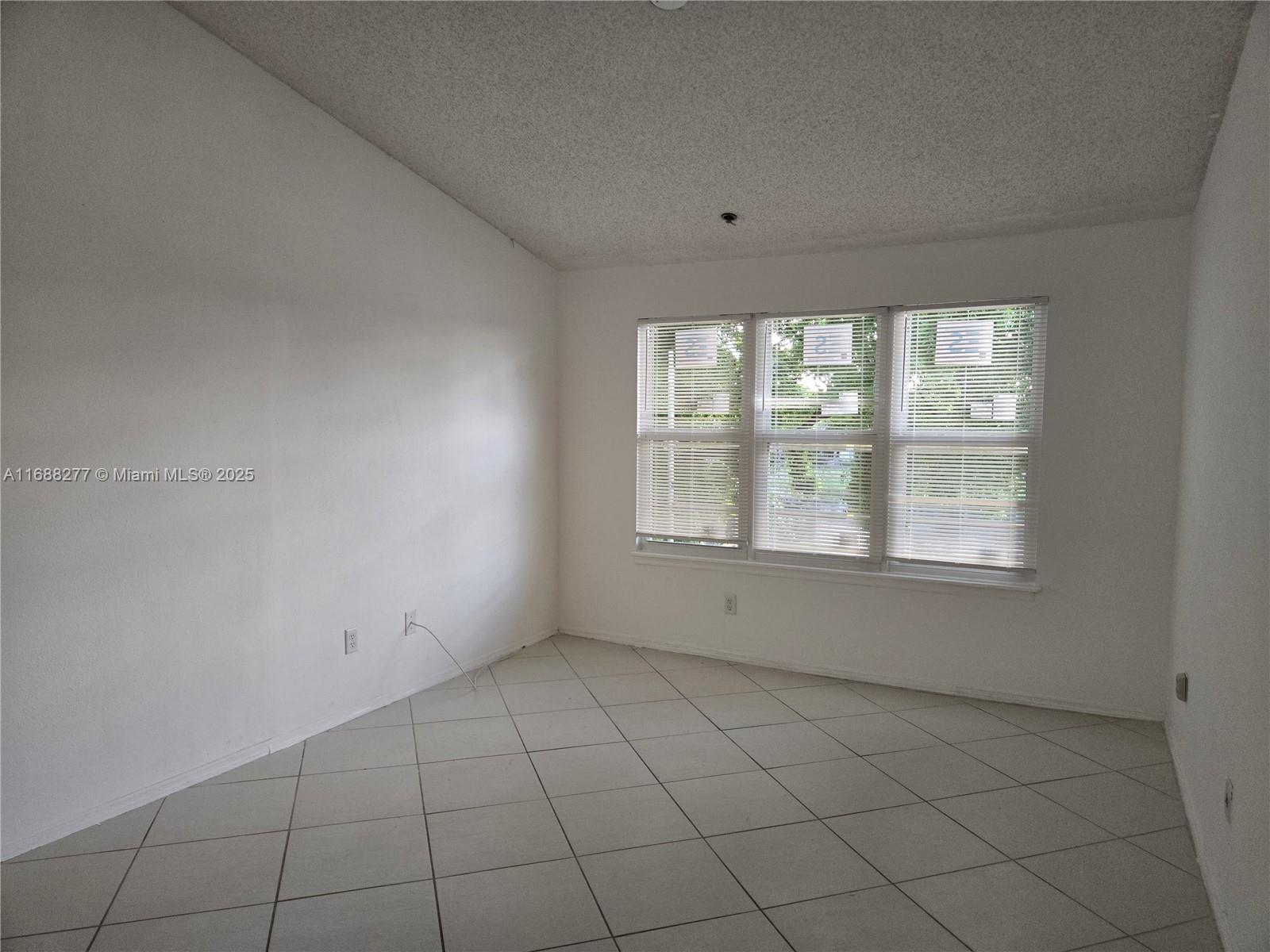 BOYNTON LANDINGS CONDO - Residential Lease