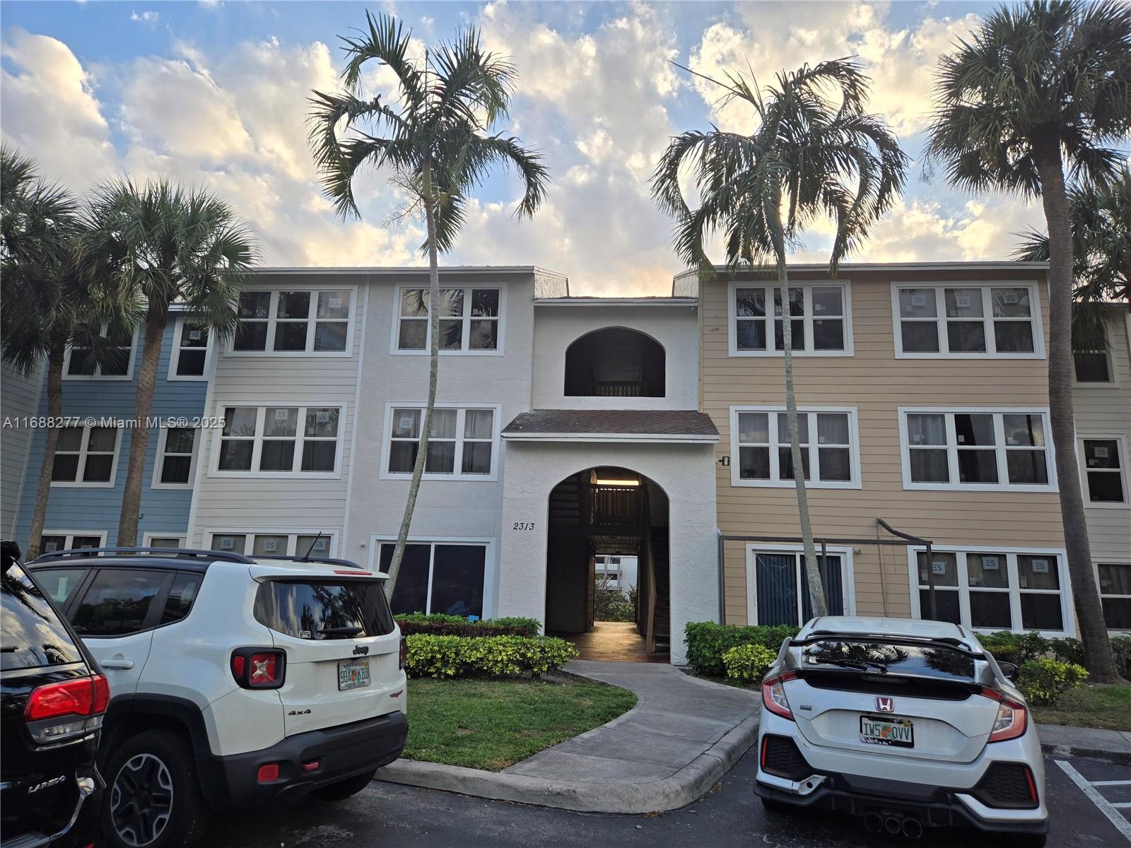 BOYNTON LANDINGS CONDO - Residential Lease