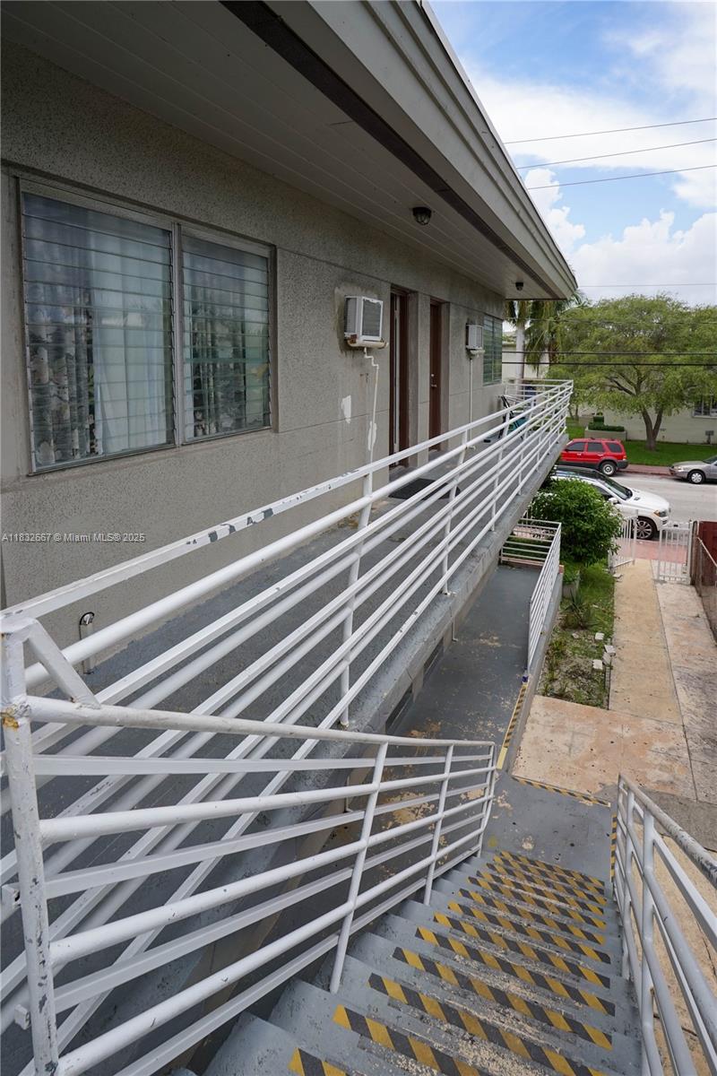 BISCAYNE BCH SUB - Residential Income