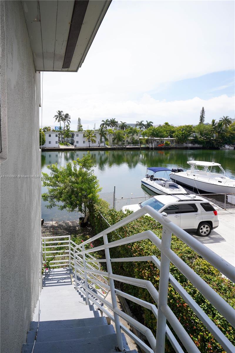 BISCAYNE BCH SUB - Residential Income