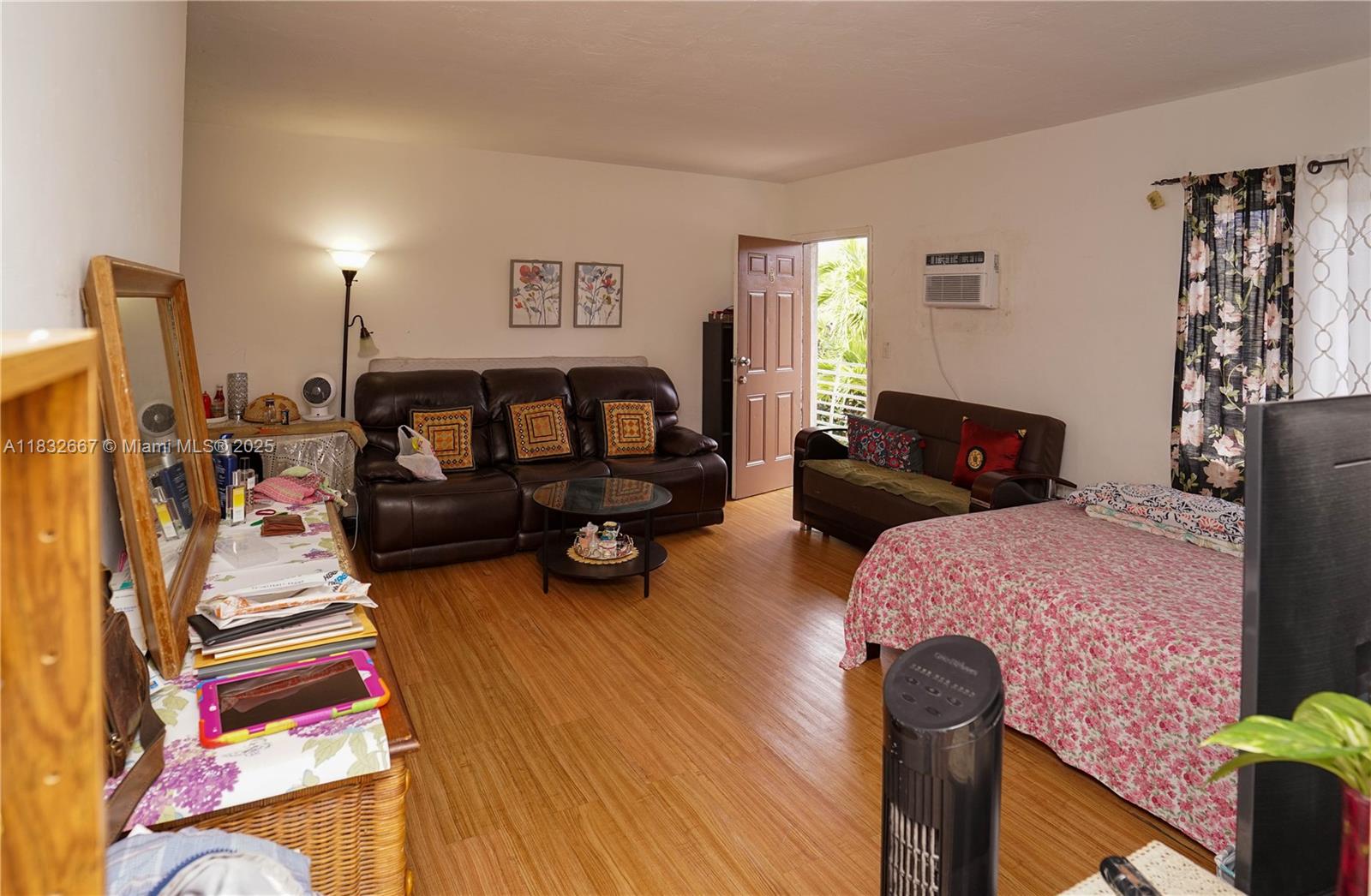 BISCAYNE BCH SUB - Residential Income