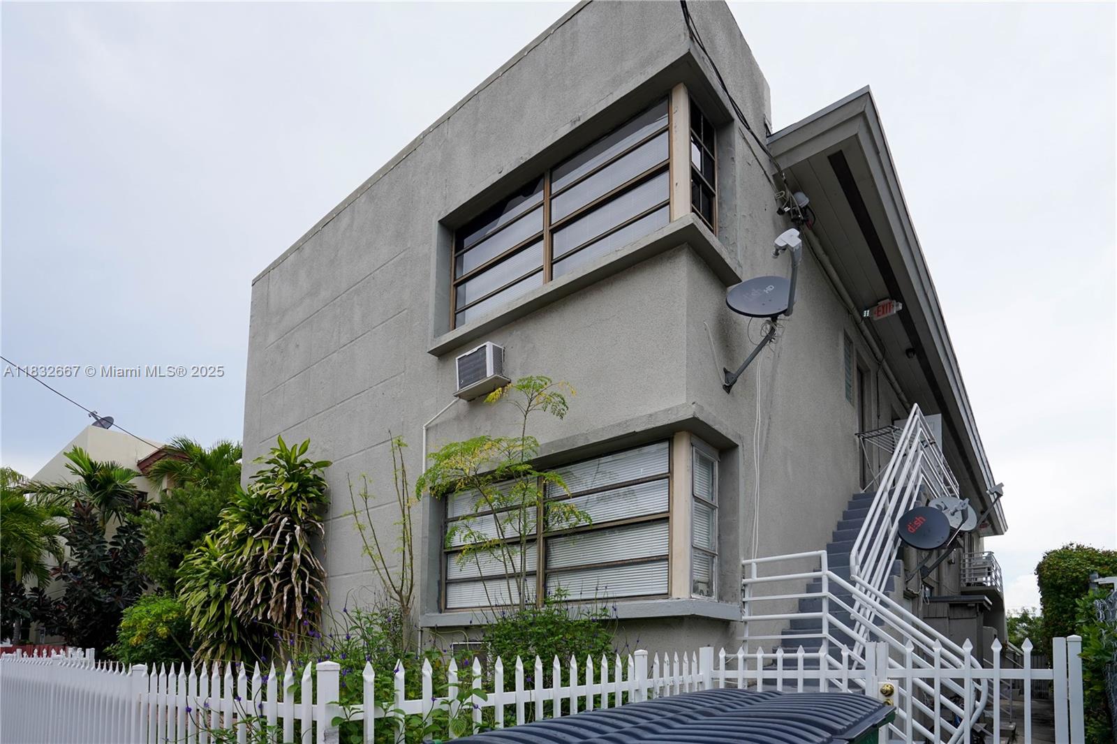BISCAYNE BCH SUB - Residential Income