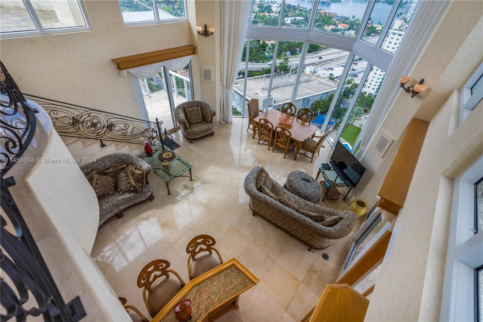 OCEAN ONE CONDO - Residential Lease