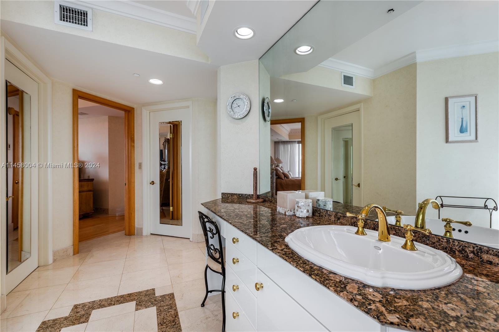 OCEAN ONE CONDO - Residential Lease