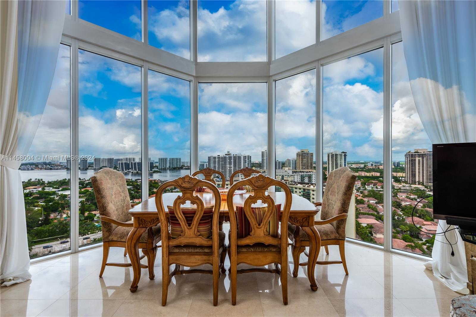 OCEAN ONE CONDO - Residential Lease