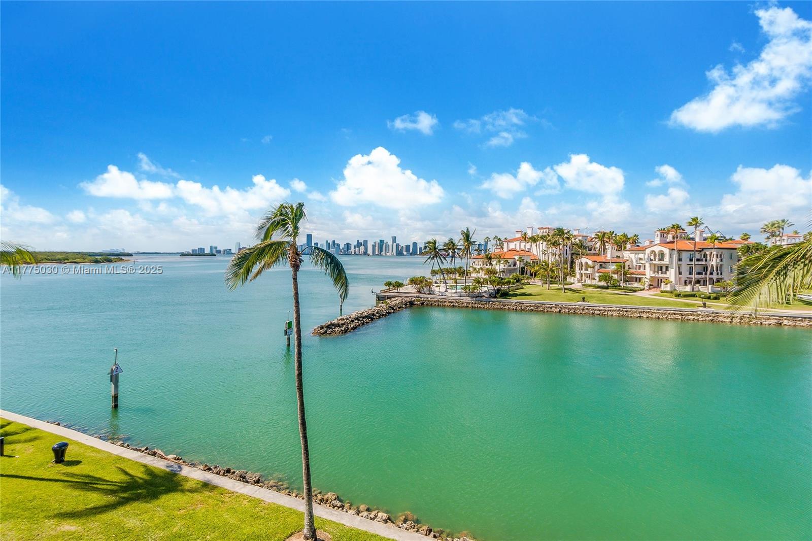 BAYSIDE VILLAGE CONDO - Residential