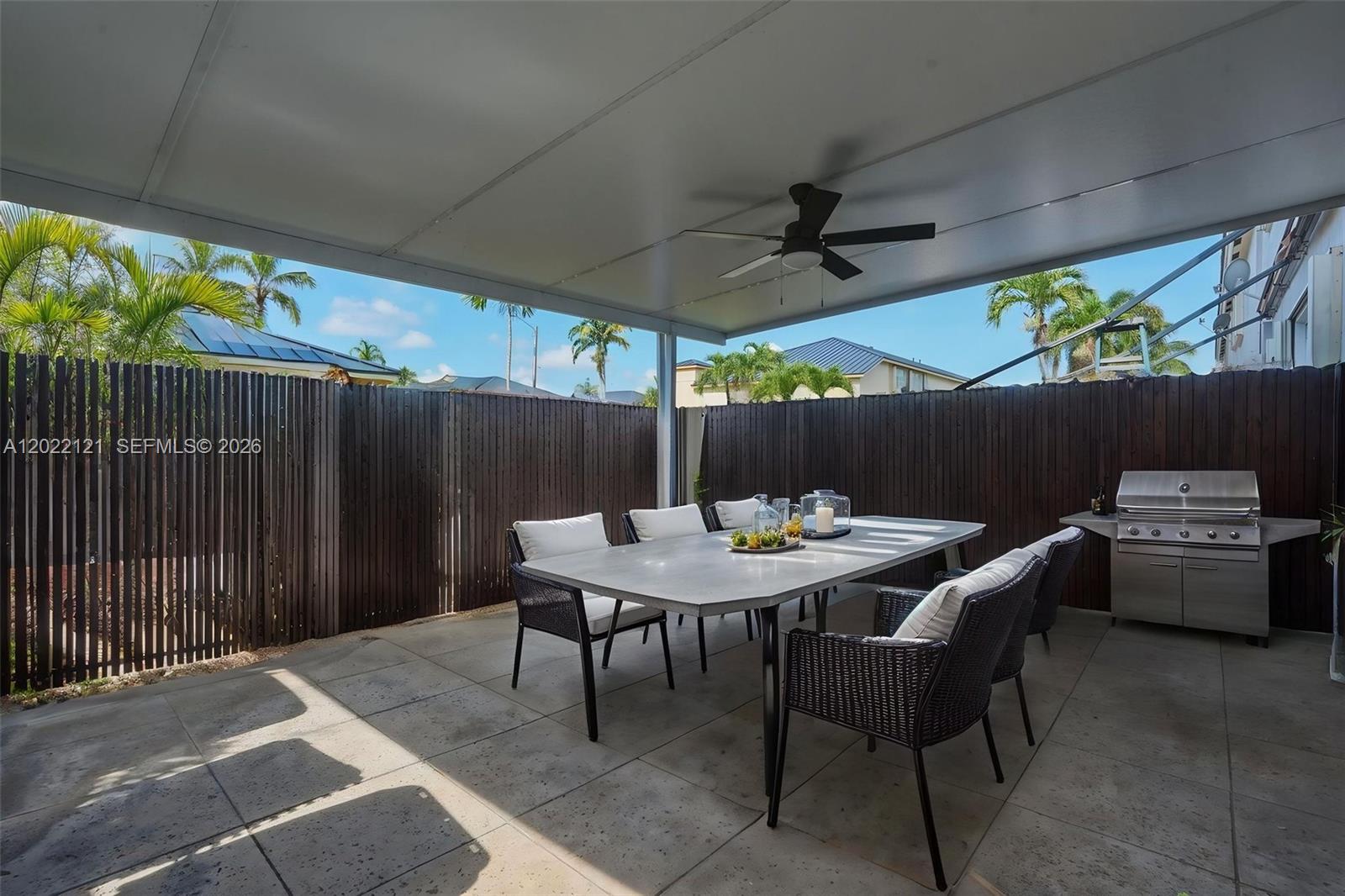 DORAL NORTHEAST TOWNHOMES - Residential Lease