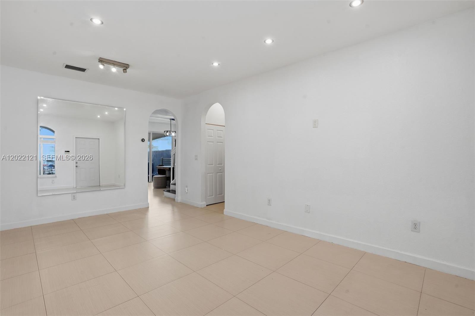 DORAL NORTHEAST TOWNHOMES - Residential Lease