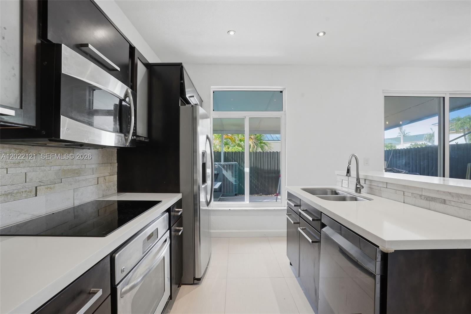 DORAL NORTHEAST TOWNHOMES - Residential Lease