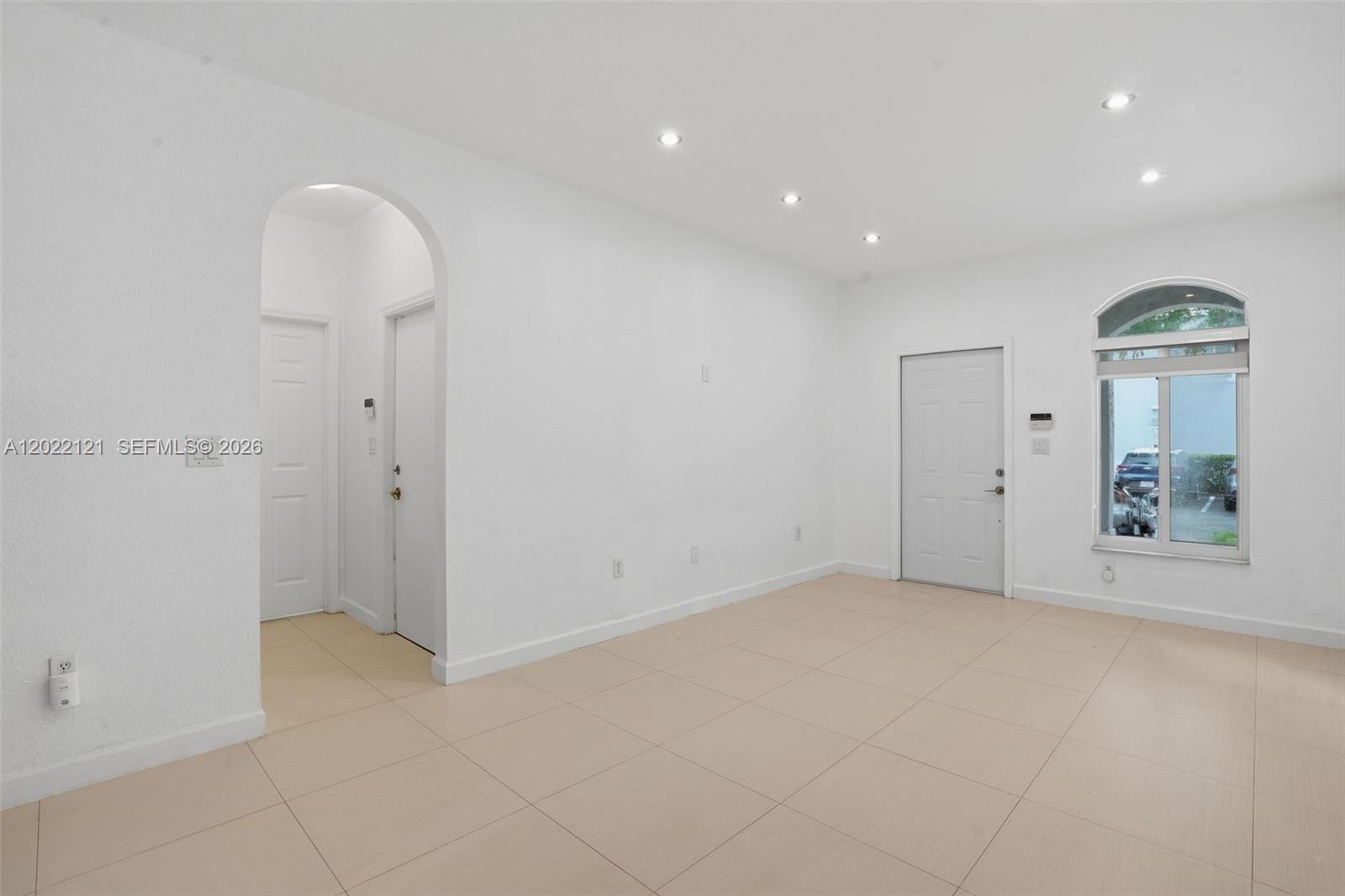 DORAL NORTHEAST TOWNHOMES - Residential Lease