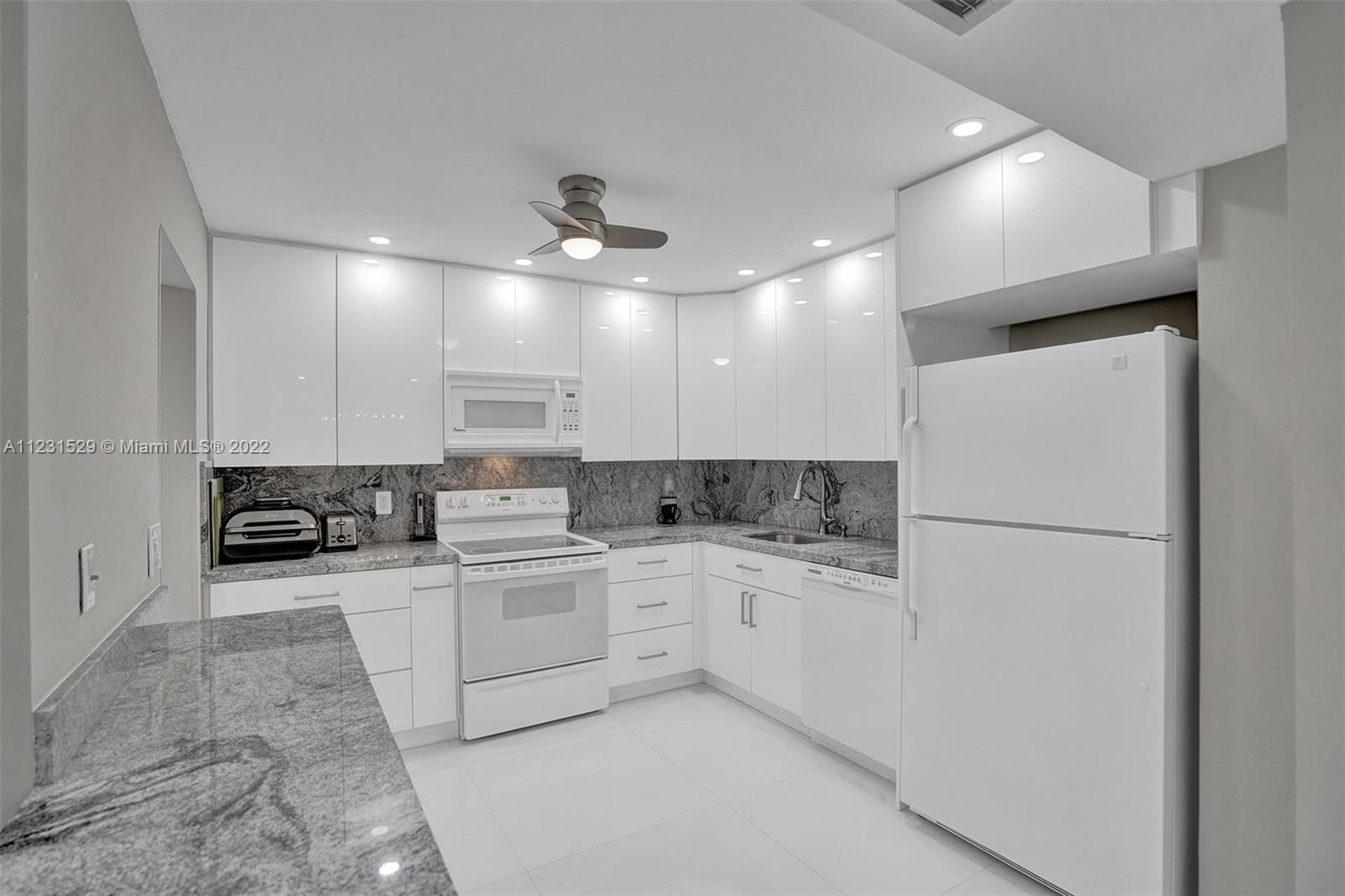 CATANIA CONDO - Residential Lease