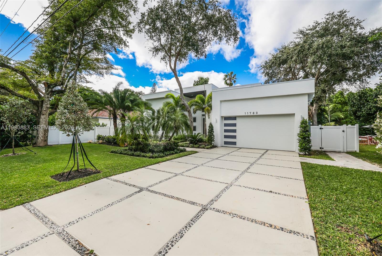 GRIFFING BISCAYNE PARK ES - Residential