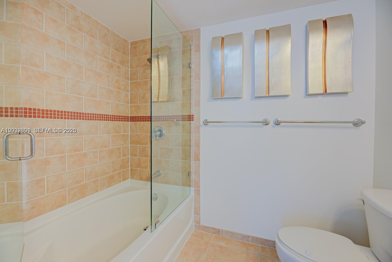 TOSCANO CONDO - Residential