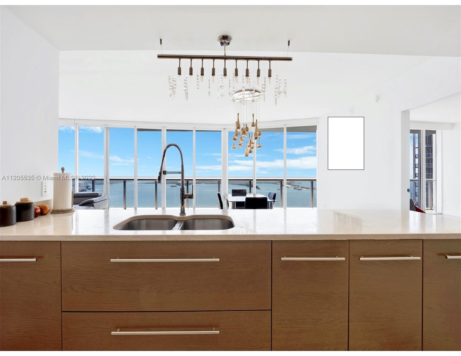 ICONBRICKELL CONDO NO 1 - Residential Lease