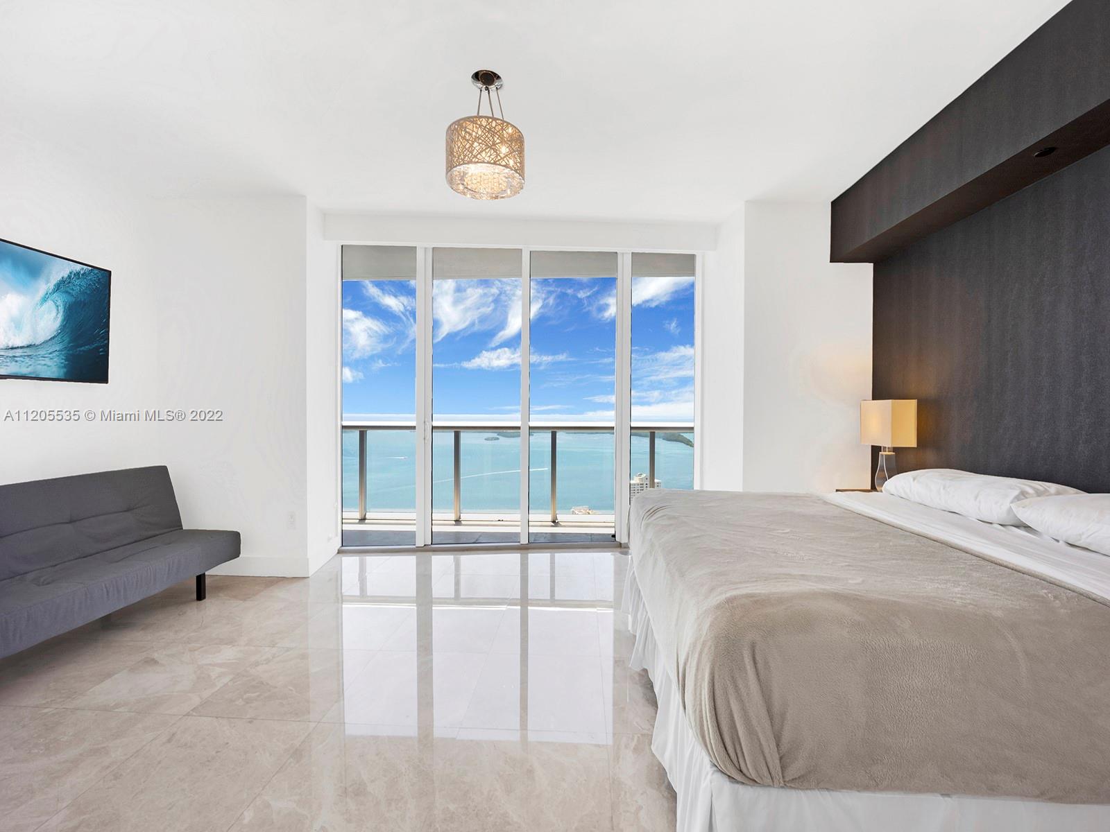 ICONBRICKELL CONDO NO 1 - Residential Lease