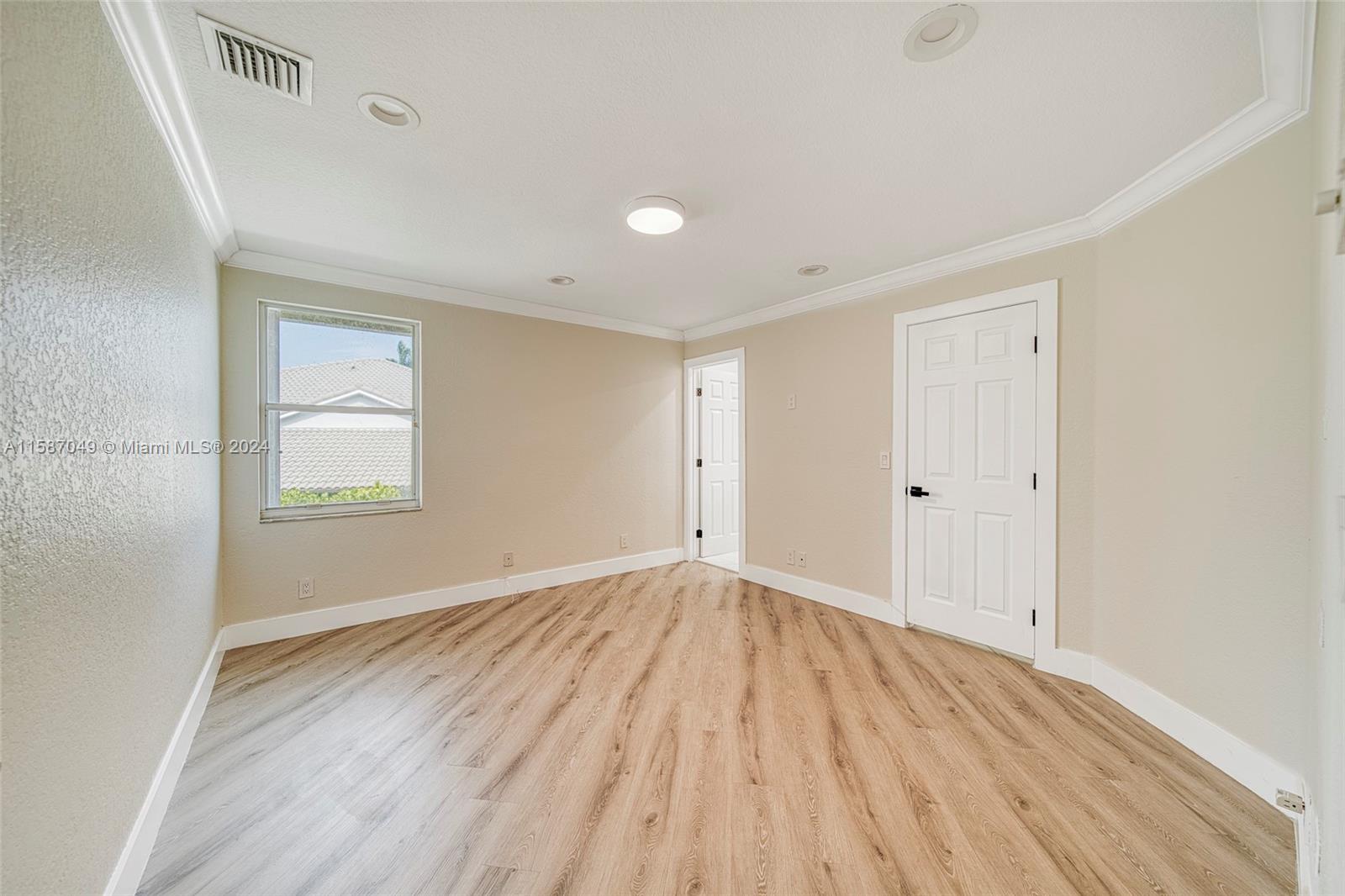 PEMBROKE FALLS -PHASE 4 - Residential Lease