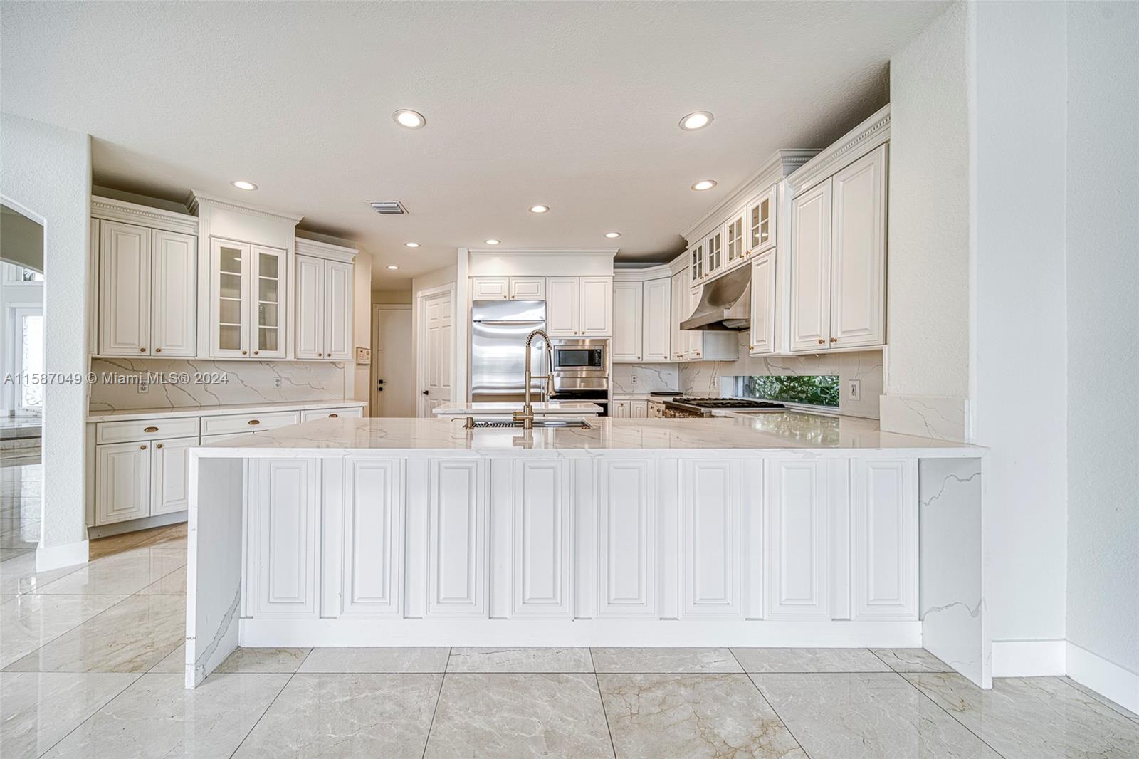 PEMBROKE FALLS -PHASE 4 - Residential Lease