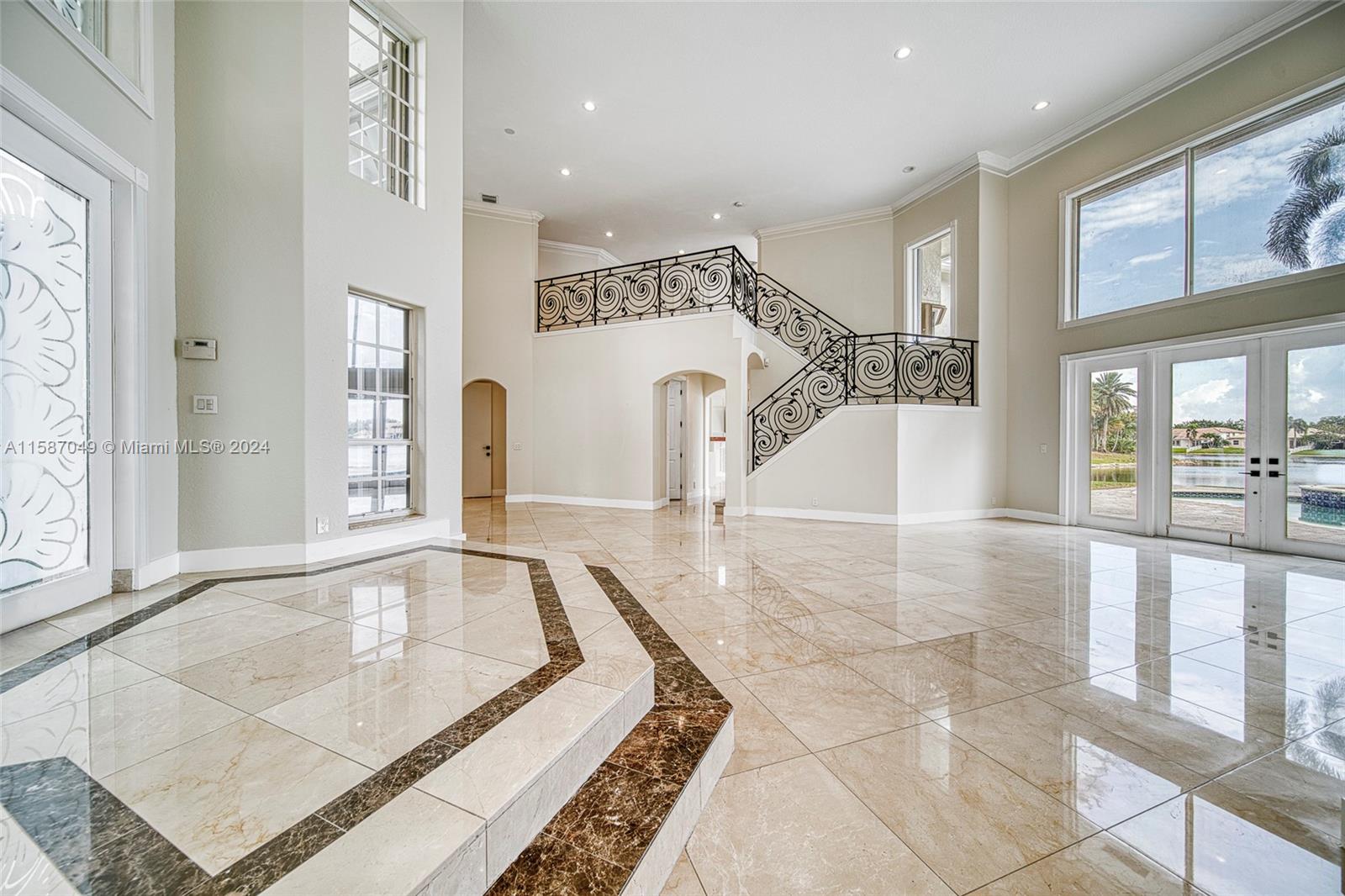 PEMBROKE FALLS -PHASE 4 - Residential Lease