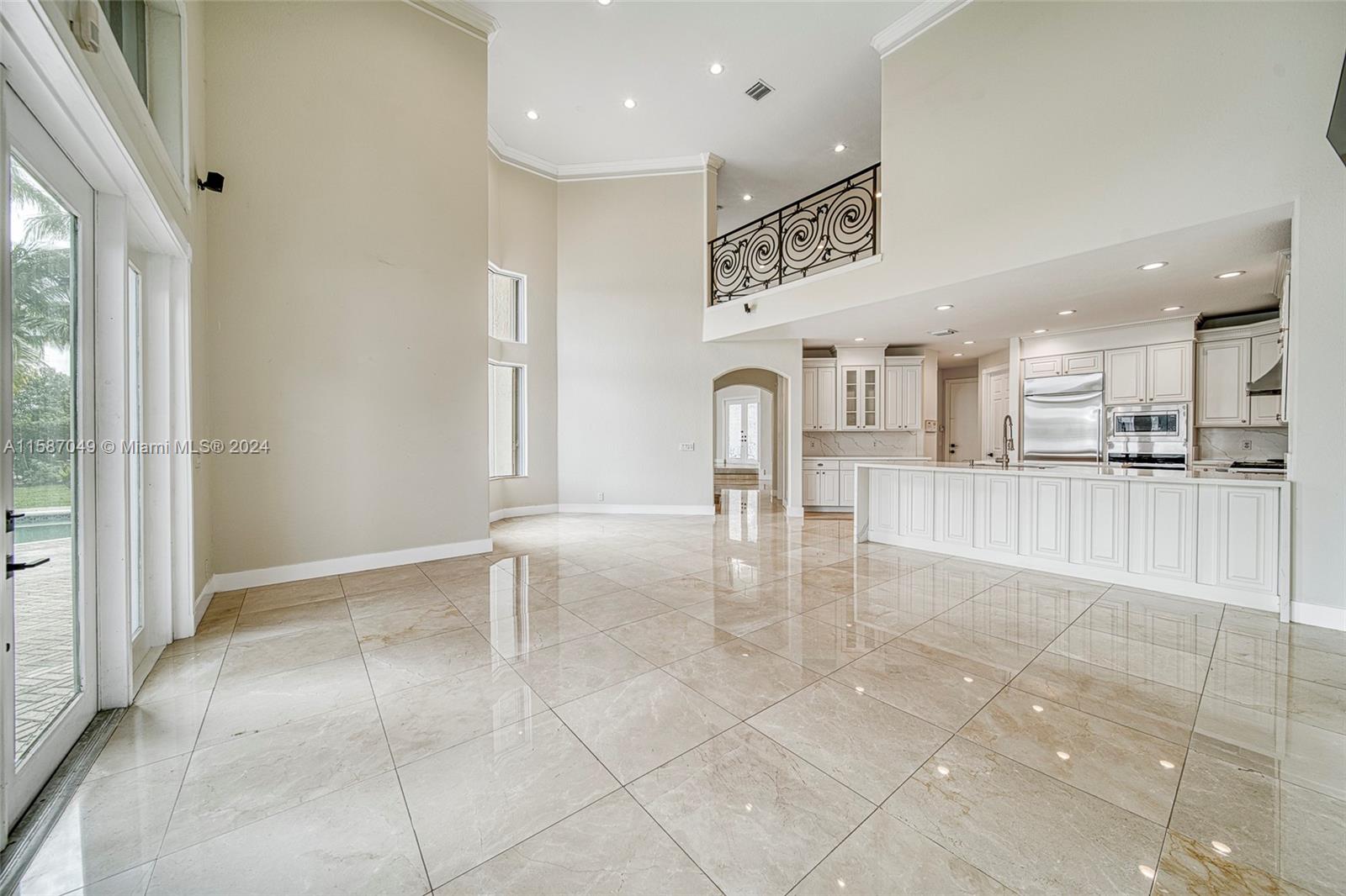 PEMBROKE FALLS -PHASE 4 - Residential Lease