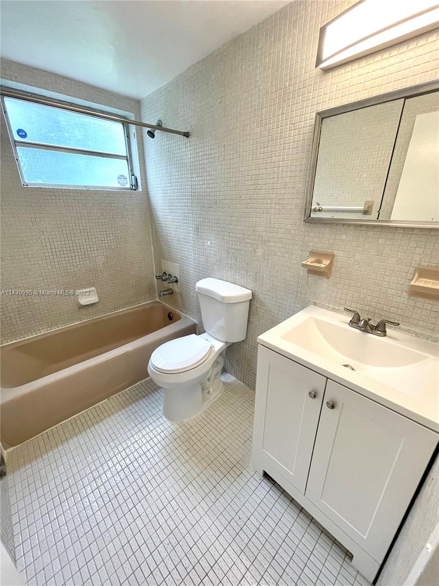 CITY OF MIAMI SOUTH - Residential Lease
