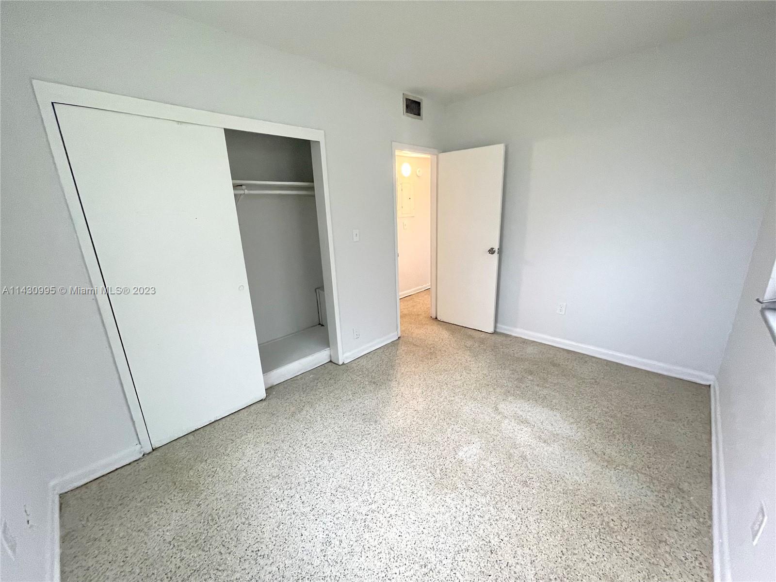CITY OF MIAMI SOUTH - Residential Lease