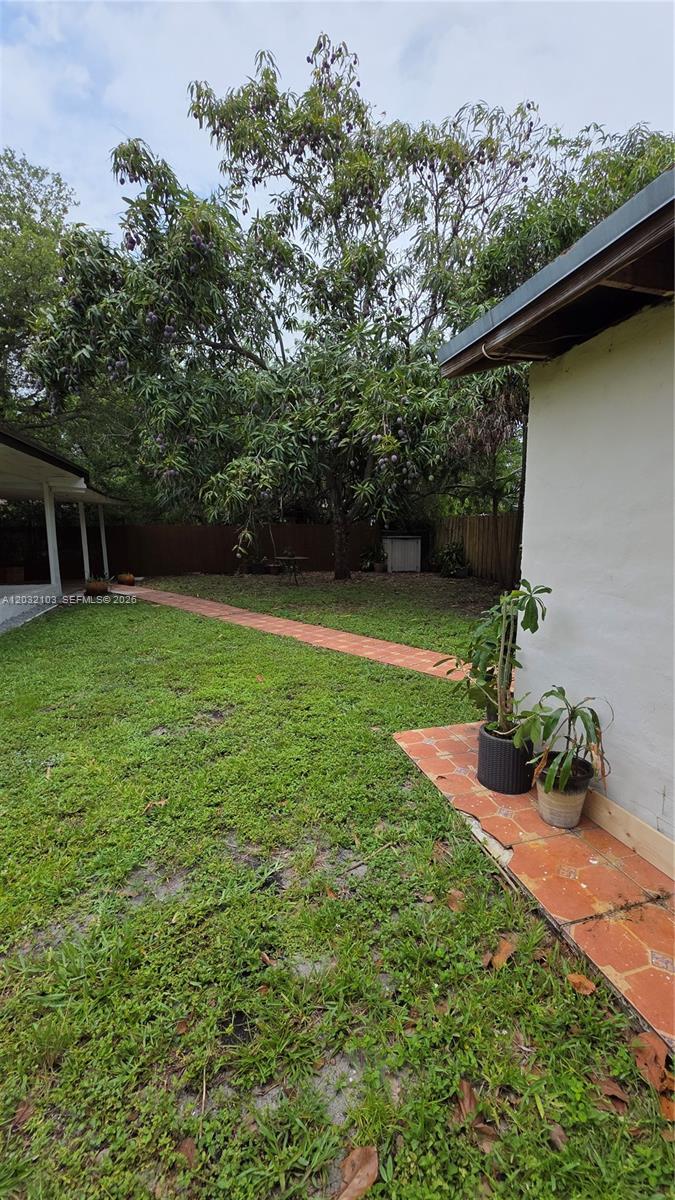VILLA HOMESITES - Residential Lease