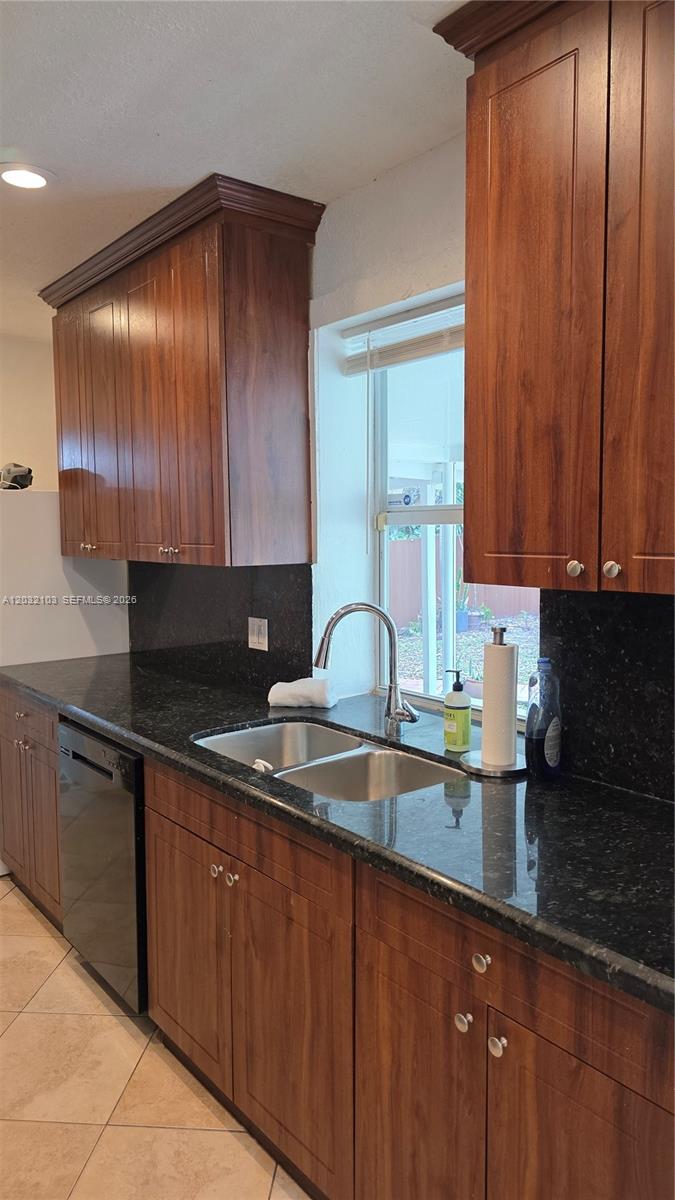 VILLA HOMESITES - Residential Lease